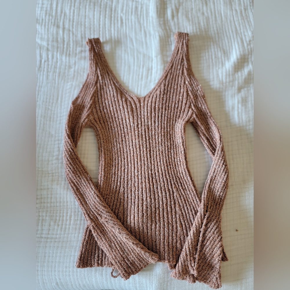 Women's Ribbed Knit Sweater - Brown